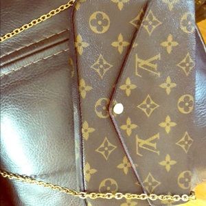 Louis Vuitton Pouchette Felicie